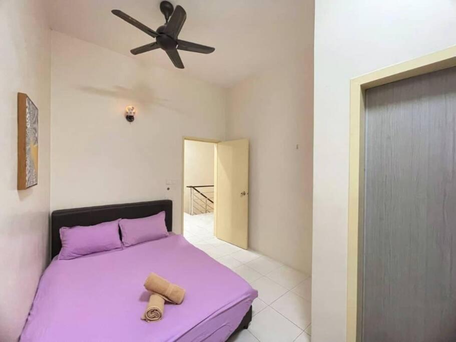 Cozyhouse 4Room 3Bath Room 10Pax'''Simpangampattasek Simpang Ampat  Exteriér fotografie